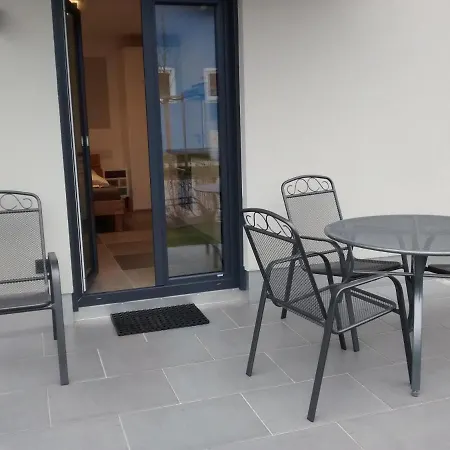 Gaestehaus Brunnerhof - Апарт-отель 3*