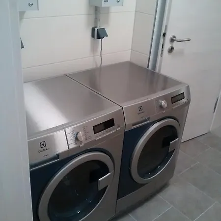 Gaestehaus Brunnerhof - 3* Айттинг