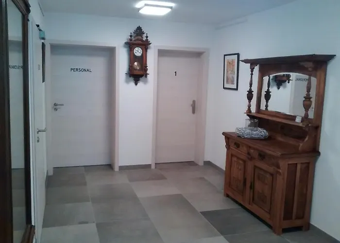 Gaestehaus Brunnerhof - Lejlighedshotel Eitting