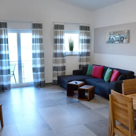 Gaestehaus Brunnerhof - Apartahotel 3*